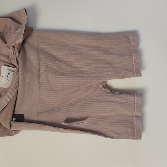 Gypsy and Jade 2 piece ribbed crop top and biker shorts - Picture 5 of 6